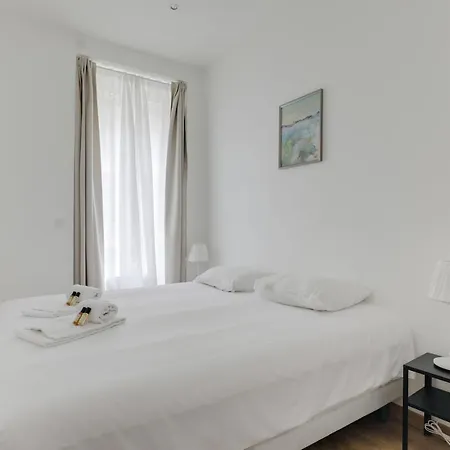 Guestready - 1-br, 5 Minutes From Train Station Apartment *